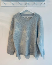 Load image into Gallery viewer, Astrid V Neck Star Wool Blend Jumper - Silver