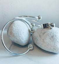 Load image into Gallery viewer, Silver Plated Torque Crossover Bangle
