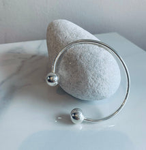 Load image into Gallery viewer, Silver Plated Torque Bangle