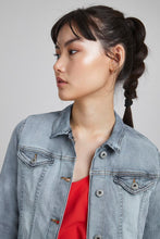 Load image into Gallery viewer, ICHI Stampe Denim Jacket - Light Blue