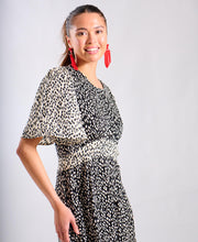 Load image into Gallery viewer, Fayre Animal Print Flutter Sleeve Midi Dress - Black &amp; White
