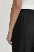 Load image into Gallery viewer, ICHI Linno Barrel Leg Linen Blend Trousers - Black