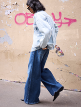 Load image into Gallery viewer, ICHI Twiggy Wide Leg Jeans - Medium Blue