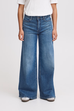 Load image into Gallery viewer, ICHI Twiggy Wide Leg Jeans - Medium Blue