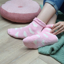 Load image into Gallery viewer, Love Heart Chenille Slipper Socks - Pink &amp; White