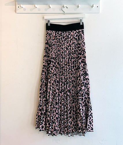 Athena Leopard Print Pleated Skirt - Pale Pink