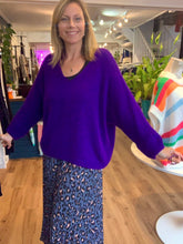 Load image into Gallery viewer, Athena Leopard Print Pleated Skirt - Charcoal