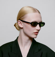 Load image into Gallery viewer, A.Kjærbede Macy Sunglasses - Black