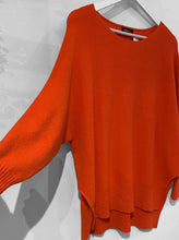 Load image into Gallery viewer, Audrey Batwing Jumper - Melograno Orange