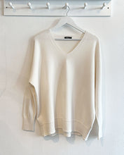 Load image into Gallery viewer, Charlene V Neck Jumper - Calce Cream