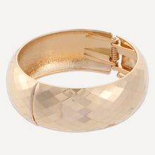Load image into Gallery viewer, Alesha Chunky Hinged Bracelet - Gold