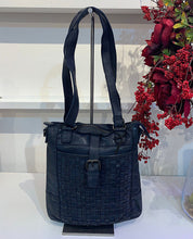 Load image into Gallery viewer, Droitwich Vintage Leather Woven Shoulder Bag - Navy