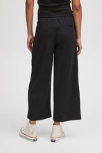 Load image into Gallery viewer, ICHI Kate Wide Legged Jersey Cropped Trousers - Black