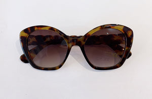 Kirsten Cat Eye Sunglasses