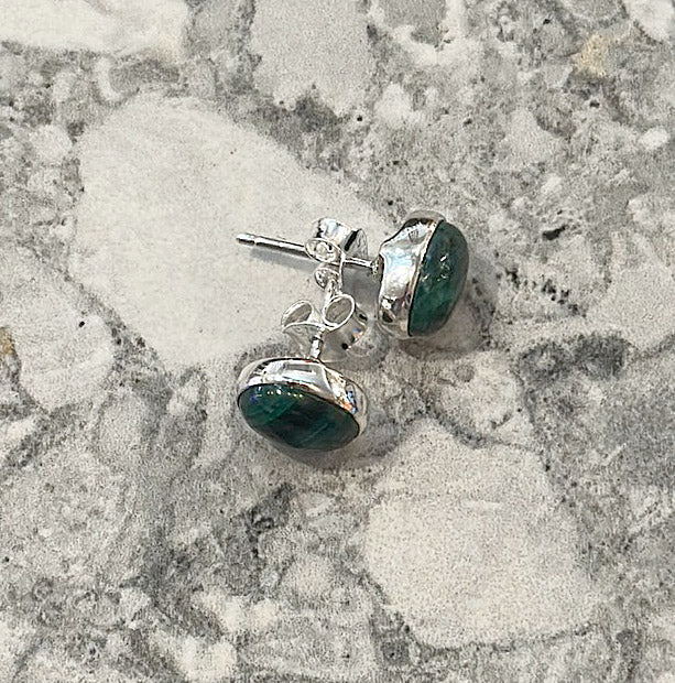 Sterling silver outlet malachite earrings