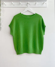 Load image into Gallery viewer, Peyton Short Sleeve Rib Detail Jumper - Apple Green