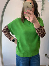 Load image into Gallery viewer, Peyton Short Sleeve Rib Detail Jumper - Apple Green
