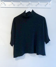 Load image into Gallery viewer, Sansa Three Quarter Sleeve Jumper - Black