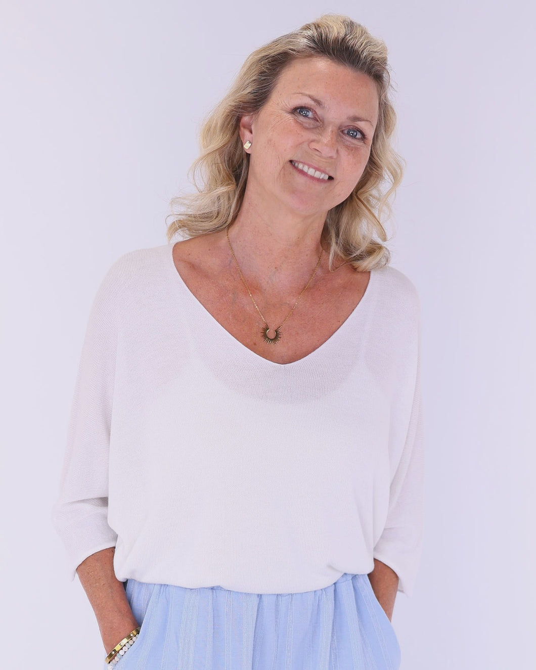 Erin Fine Knit V Neck Jumper - White