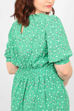 Load image into Gallery viewer, Carys Star &amp; Dot Puff Sleeve Midi Dress - Green