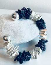 Load image into Gallery viewer, Silver &amp; Black Large Square Ring Open Bangle