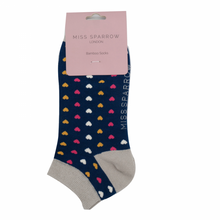 Load image into Gallery viewer, Miss Sparrow Bamboo Little Hearts Trainer Socks